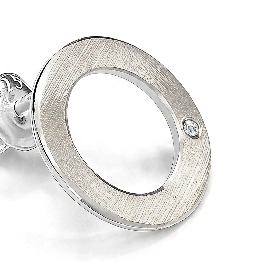 Ohrringe CIRCLE aus Silber 925 rhodiniert mit echtem Diamant von Flamesilver, Kreisdesign, handgefertigt