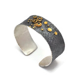 Oxidiertes Silberarmband mit Diamanten