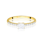 Ring W0589 aus 585er Gelbgold mit Labordiamant – Vorderansicht des Steins und der Ringschiene
