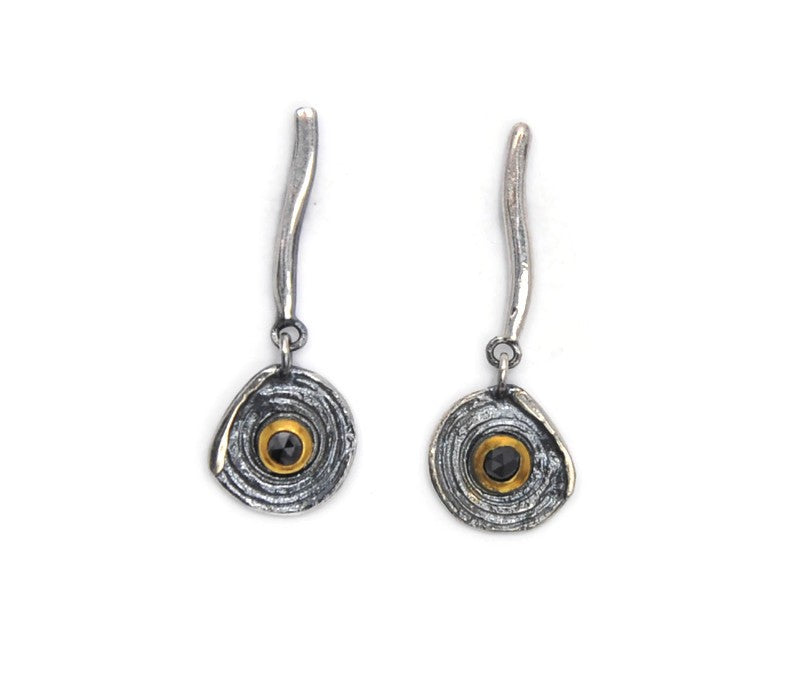 Ohrringe aus oxydiertem, vergoldetem Silber mit schwarzen Diamanten
