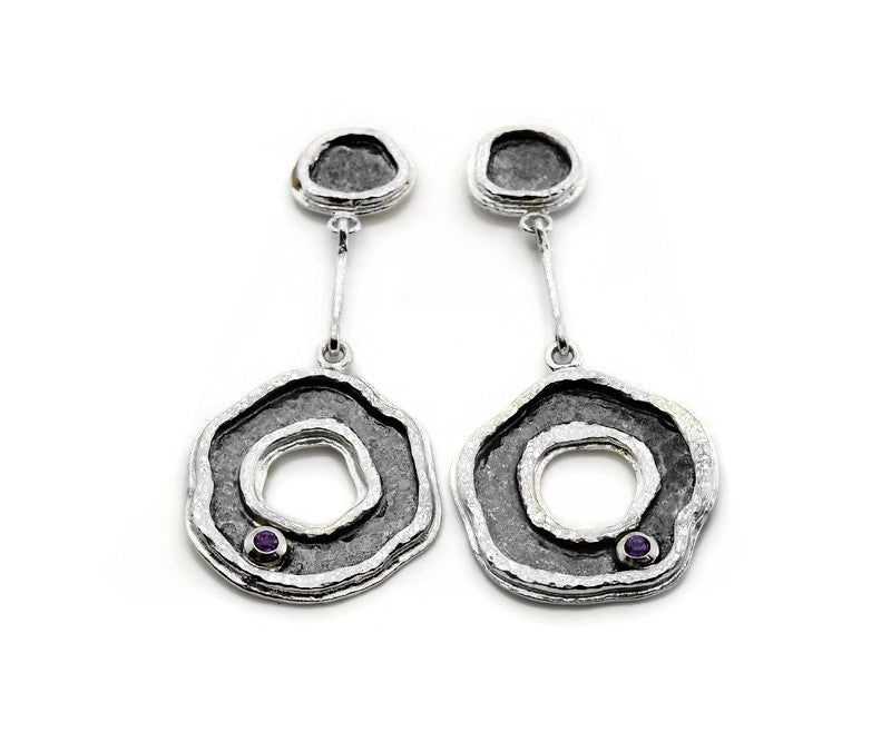 Ohrringe aus oxidiertem Silber mit Amethysten