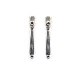 Ohrringe aus oxidiertem Silber mit Diamanten und Granatsteinen