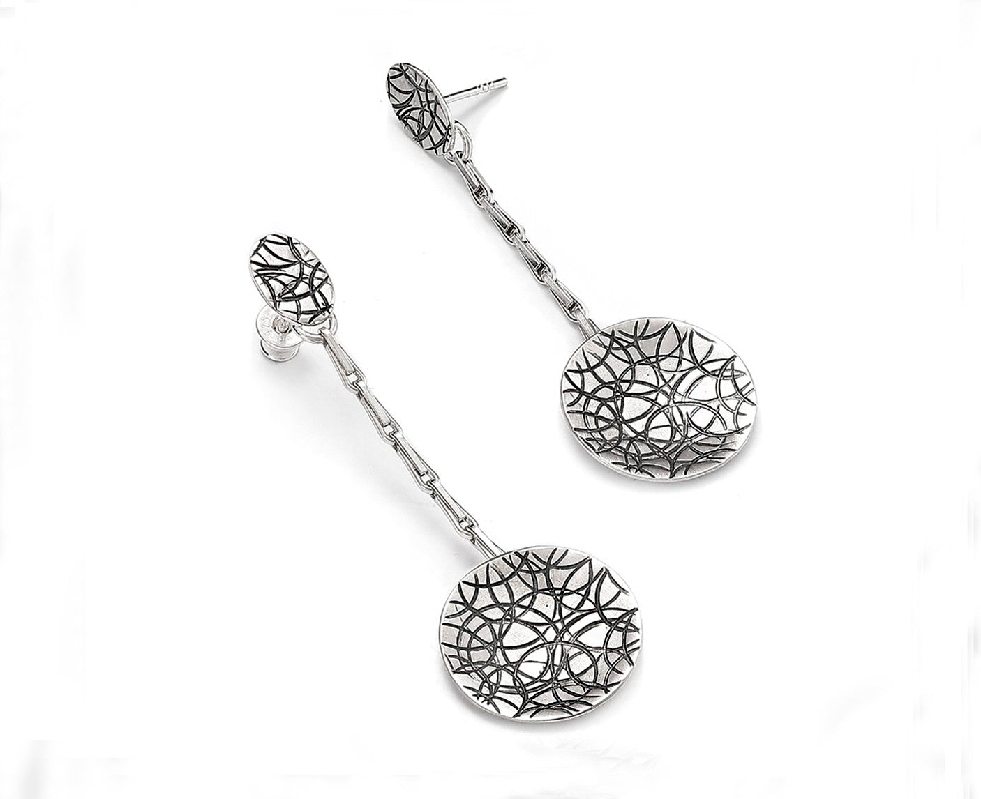 Ohrringe aus oxidiertem Silber