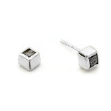 Silberne Ohrringe mit Diamanten