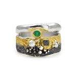 Oxidierter Silberring mit Diamant und Smaragd