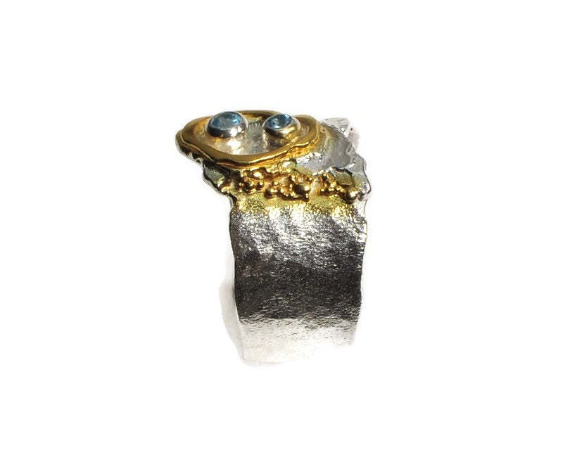 Ring aus Sterlingsilber mit zwei Schweizer Topas-Steinen