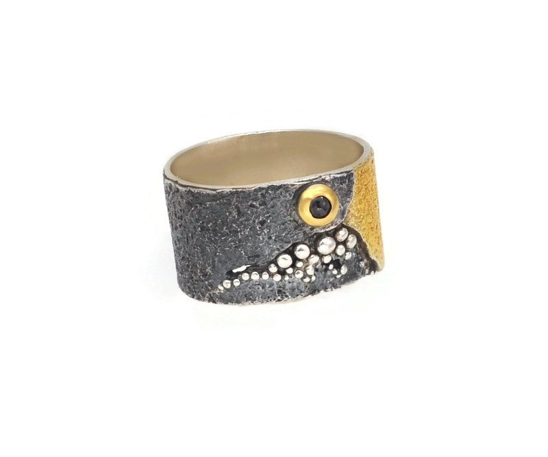 Oxidierter Silberring mit schwarzem Diamant