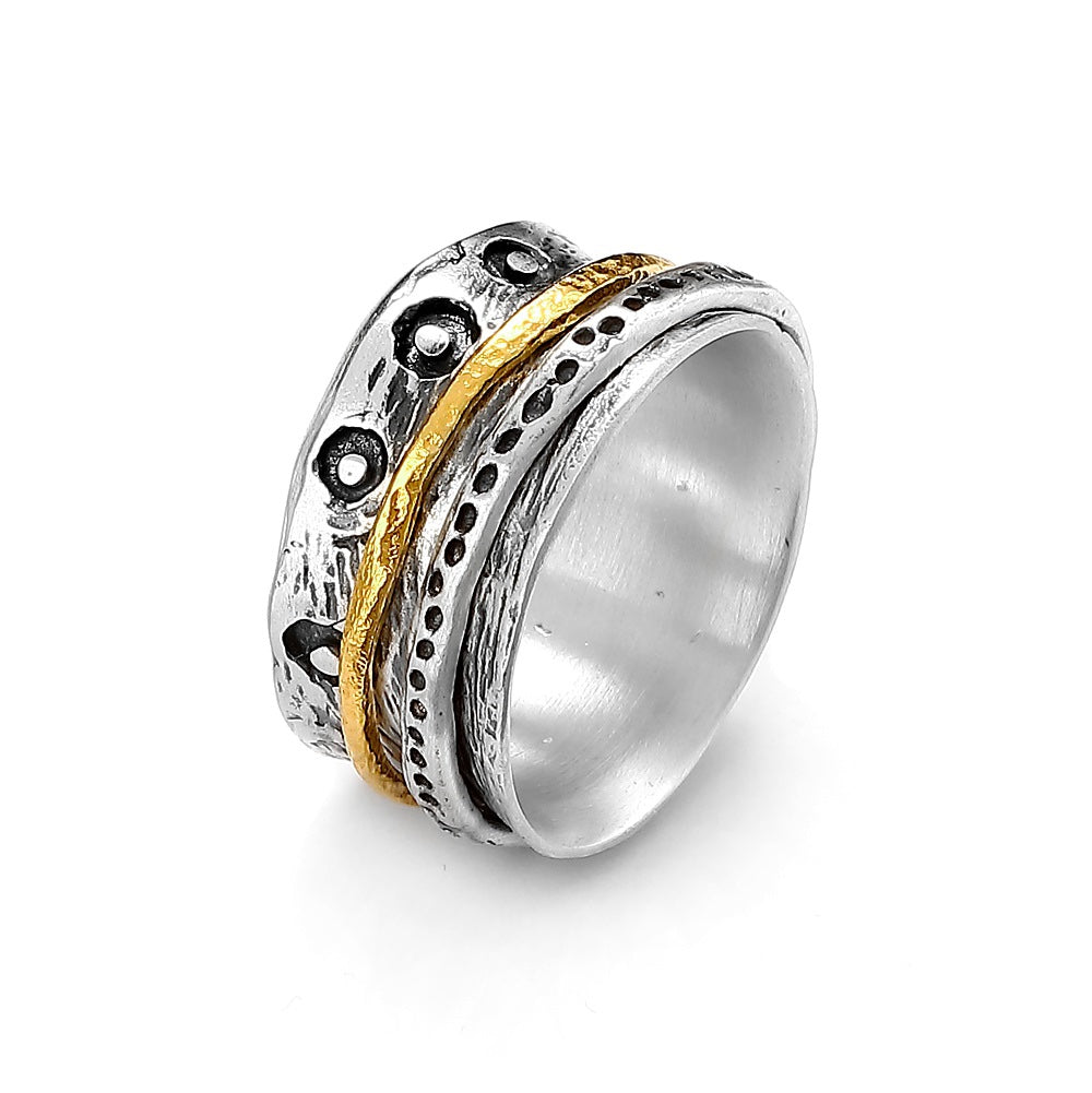 Ring aus oxidiertem Sterlingsilber und Gold