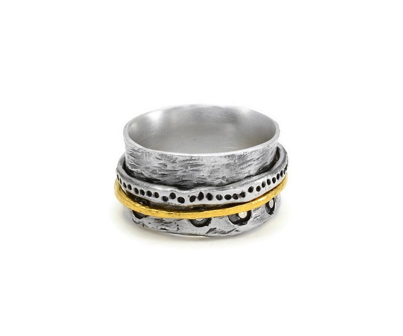 Ring aus oxidiertem Sterlingsilber und Gold