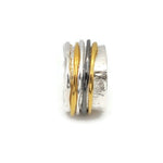 Ring aus oxidiertem Silber mit vergoldeten Ringen