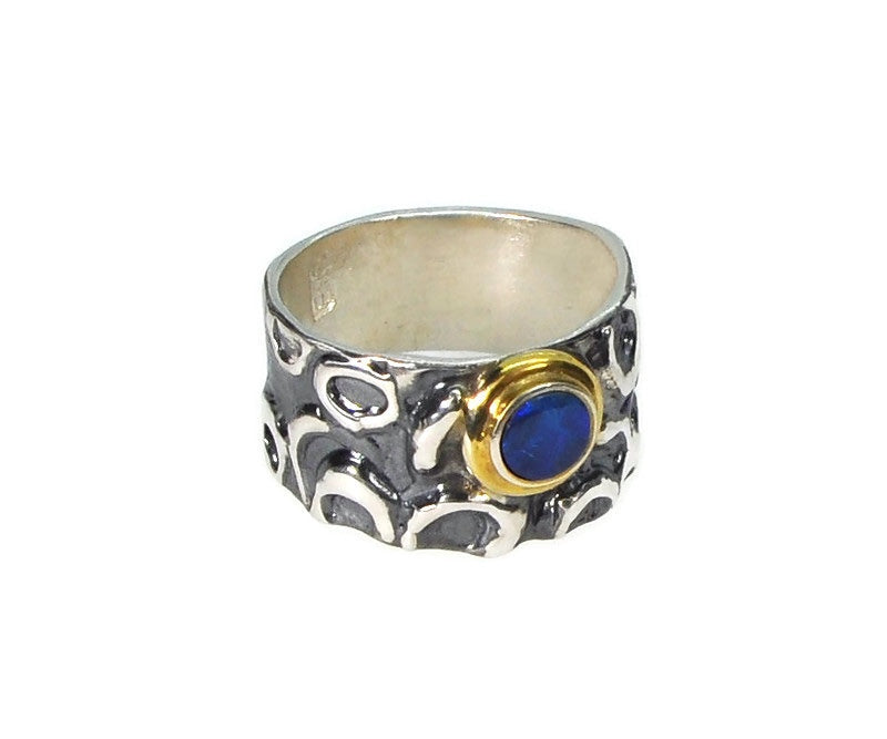 Oxidierter Silberring mit Opal-Doublet-Stein