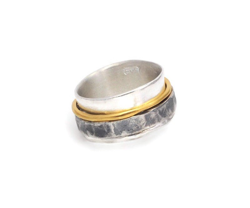 Oxidierter Silberring mit Goldring