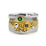 Vergoldeter Silberring mit Diamant und Smaragd