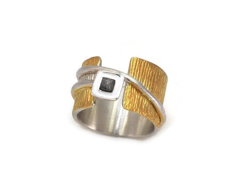 Vergoldeter Silberring mit Naturdiamant