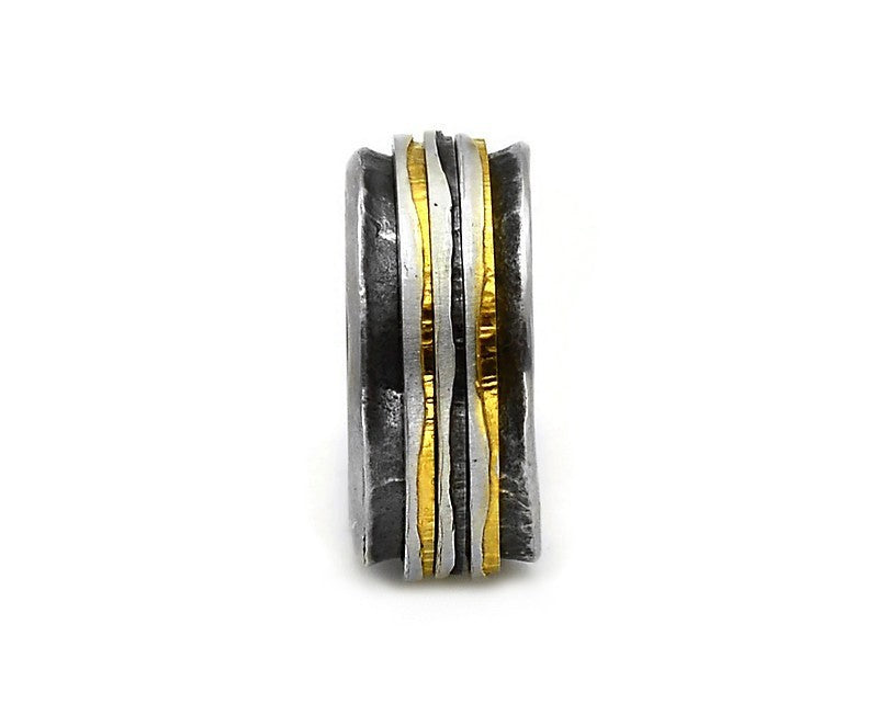 Vergoldeter Ring aus oxidiertem Silber
