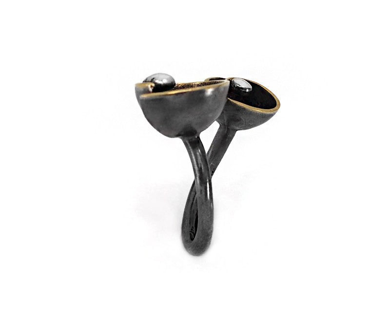 Ring aus vergoldetem, oxidiertem Silber