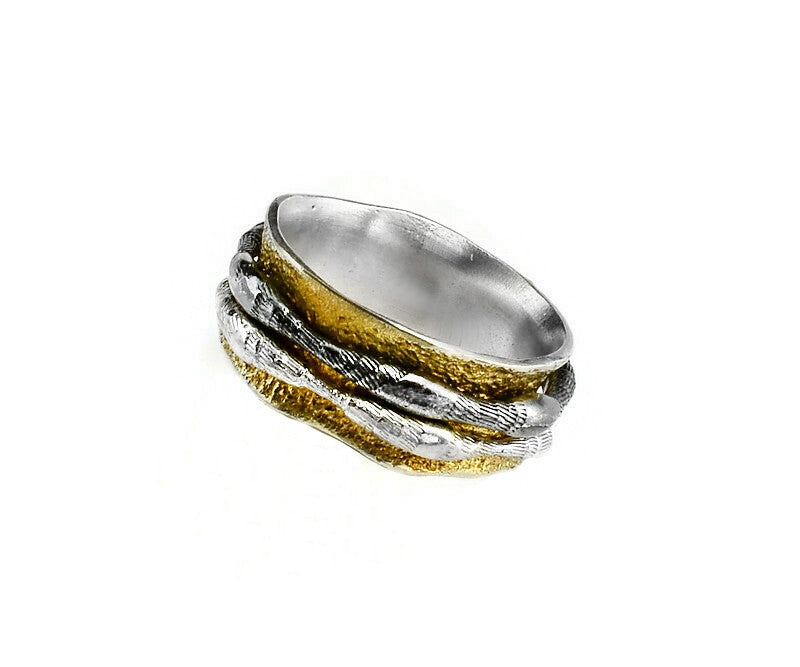 Ring aus vergoldetem, oxidiertem Silber