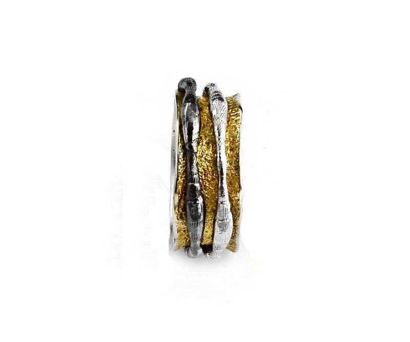 Ring aus vergoldetem, oxidiertem Silber