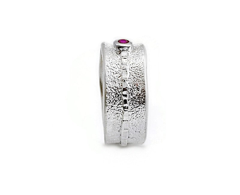Ring aus Sterlingsilber mit rosa Turmalin