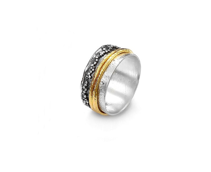 Ring aus vergoldetem, oxidiertem Silber