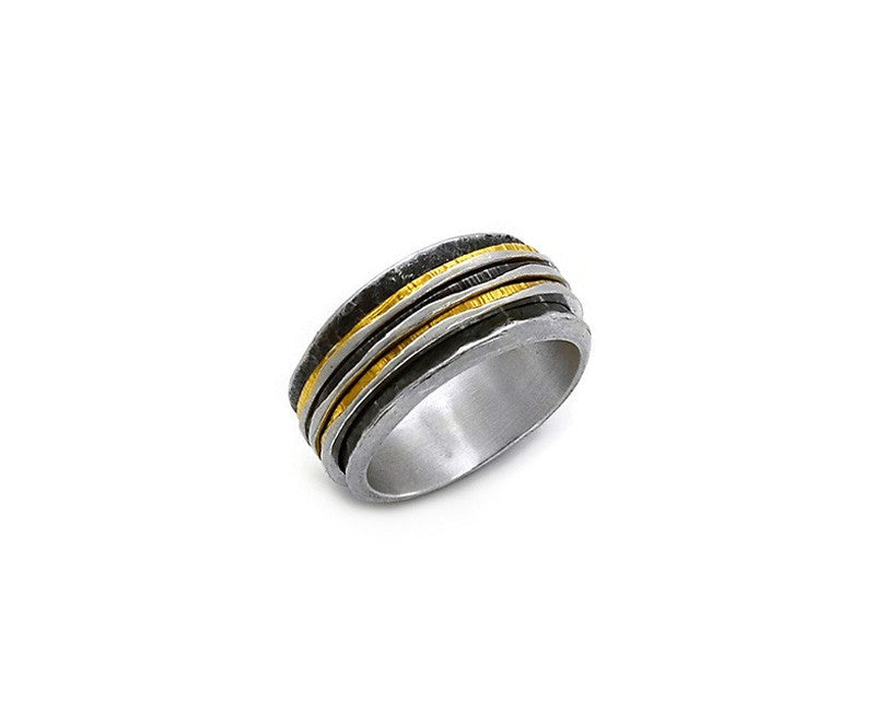 Vergoldeter Ring aus oxidiertem Silber