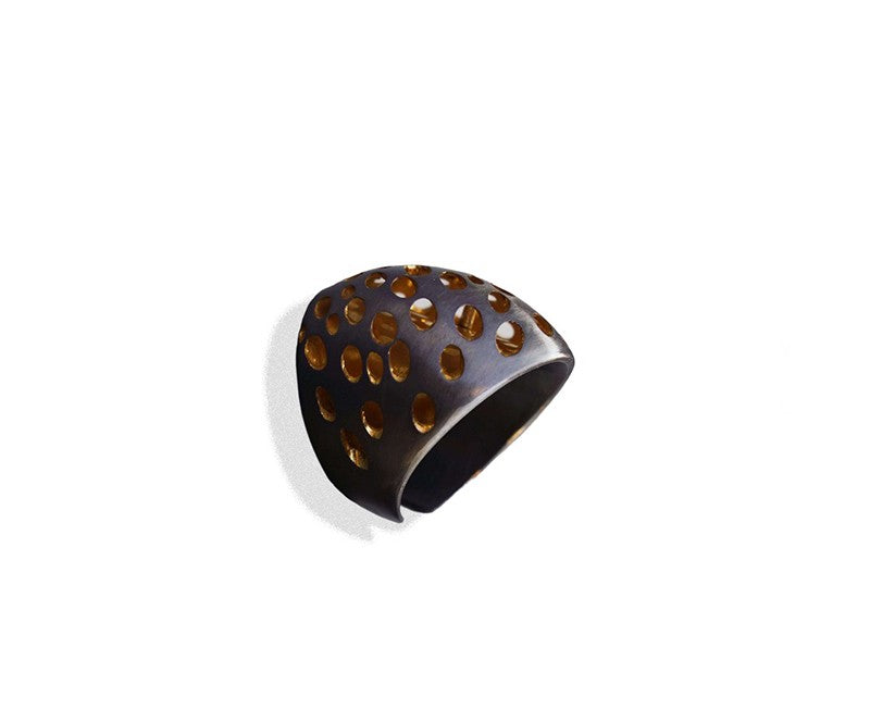 Vergoldeter Ring aus oxidiertem Silber