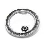 Anhänger aus oxydiertem Silber mit schwarzem Diamanten