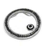 Anhänger aus oxydiertem Silber mit schwarzem Diamanten