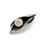 Anhänger aus oxidiertem Silber mit Perle