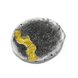 Vergoldeter Anhänger aus oxidiertem Silber