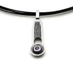 Anhänger aus vergoldetem, oxidiertem Silber mit Amethyst