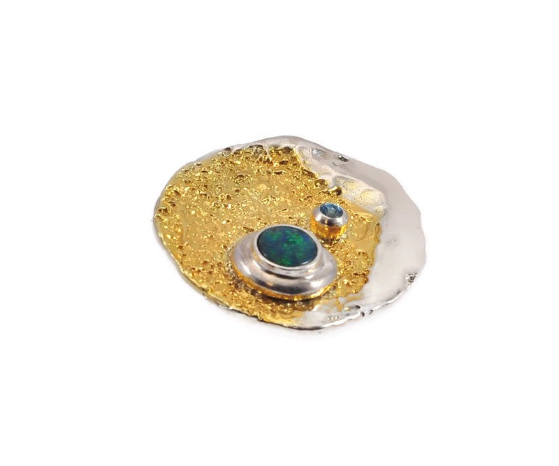 Vergoldeter Silberanhänger mit Doublet Opal und Schweizer Topas Steinen
