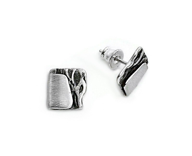 Ohrringe aus oxidiertem Silber