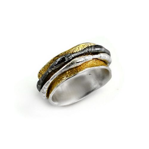 Ring aus vergoldetem, oxidiertem Silber